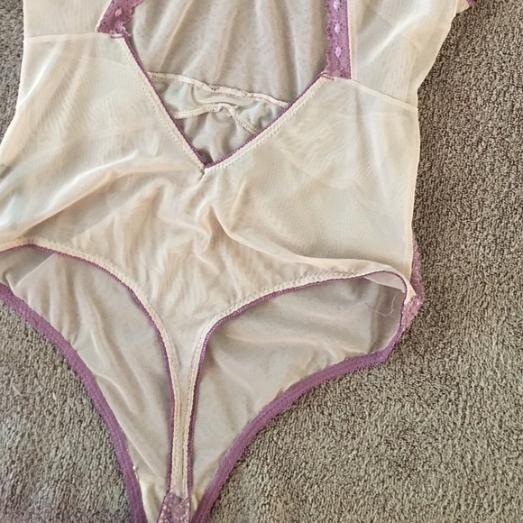 Body suit - Picture 4 of 4